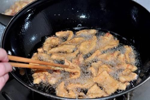  酥里嫩|酥肉家常做法，肥而不腻，且外酥里嫩吃过的忘不了