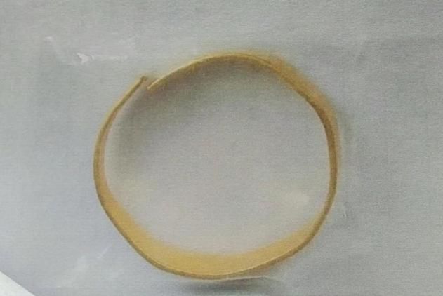 嫌疑人|奇葩!男子不想努力,傍上50岁“富婆”,不料却把自己套进去了!