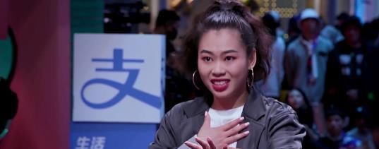  放电|女选手放电, 王一博战术后仰, 钢铁小直男可爱到犯规