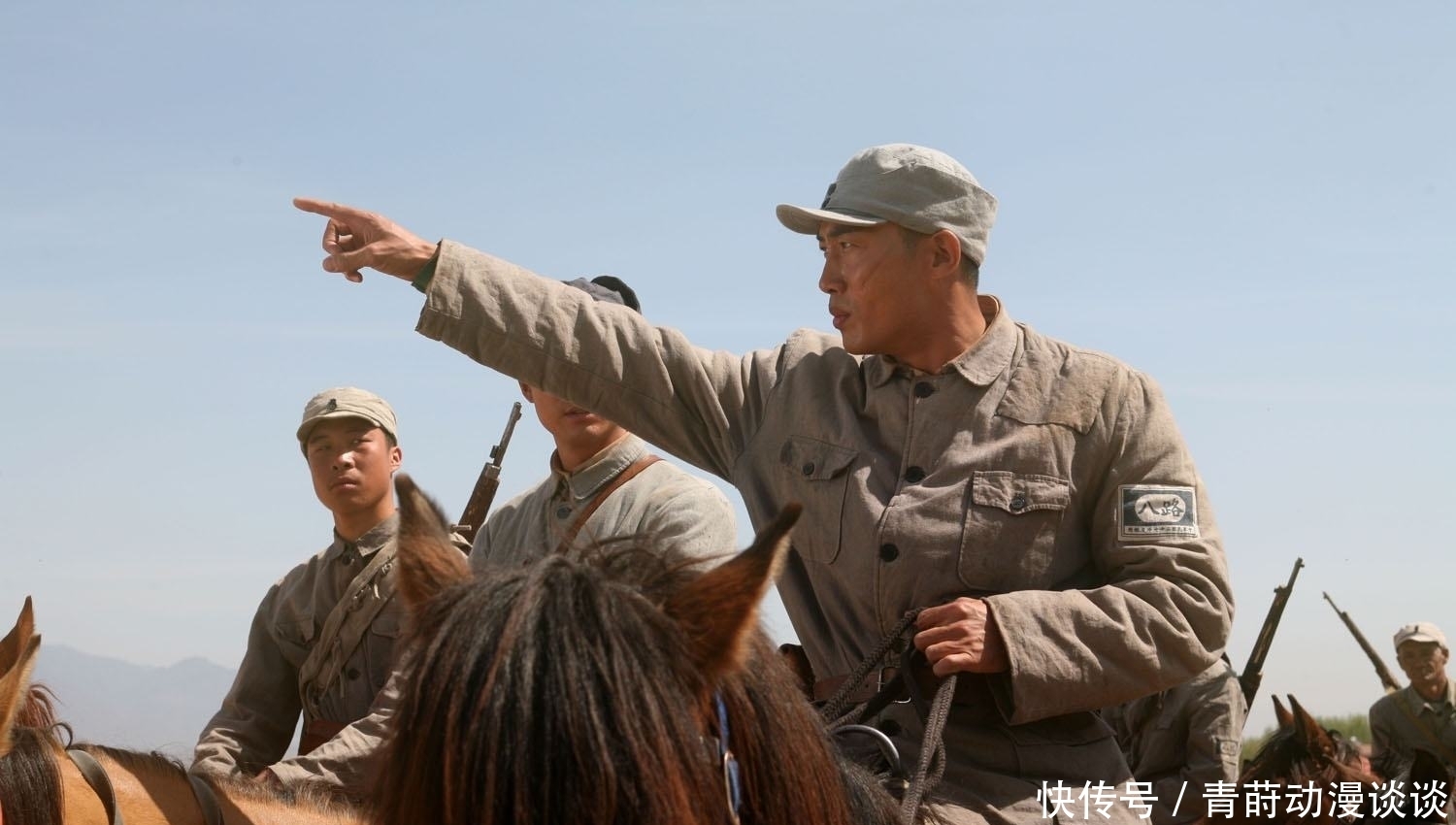 主席|他在长征时“护驾有功”，曾3次被主席点将，55年成为开国中将