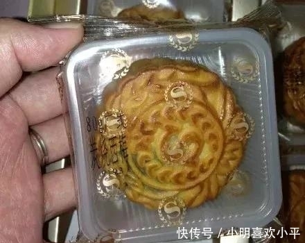 代表|跟这些月饼比,五仁弱爆了