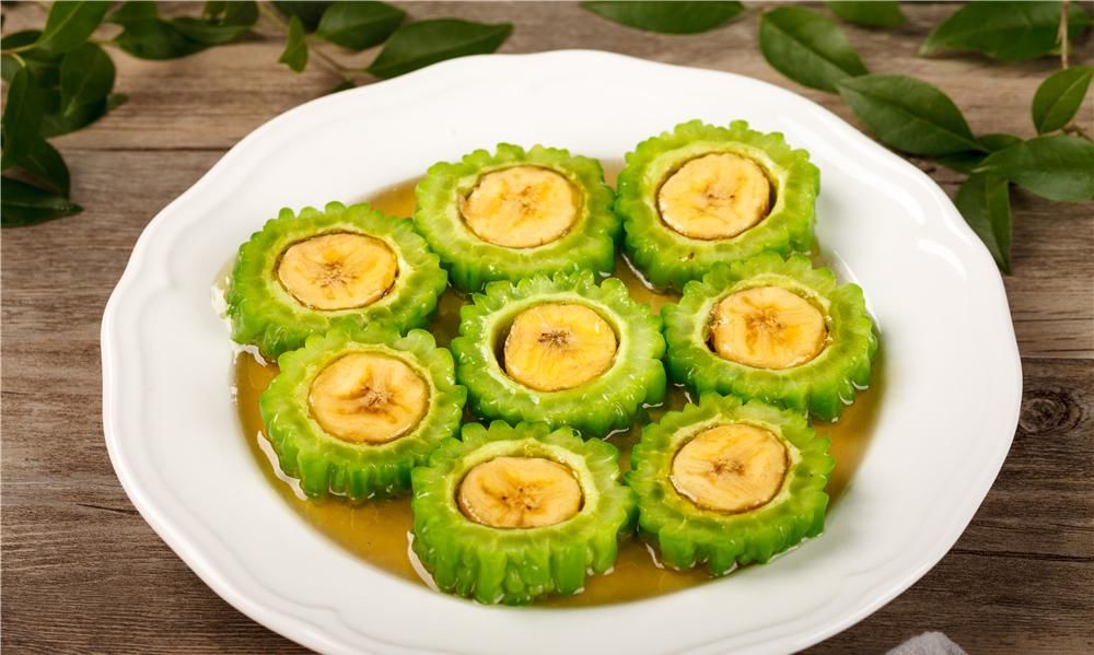  皮肤|夏天，苦瓜和它才是绝配，早晚吃点，皮肤白皙水嫩，腰肢也细了！