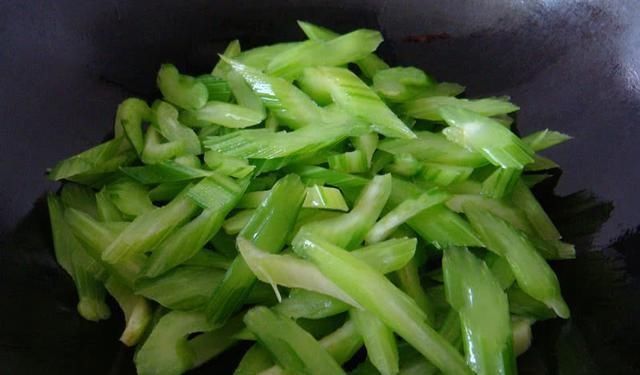 上火|小暑过后,记得常吃这菜才对,营养美味不上火,舒适度过这个酷夏