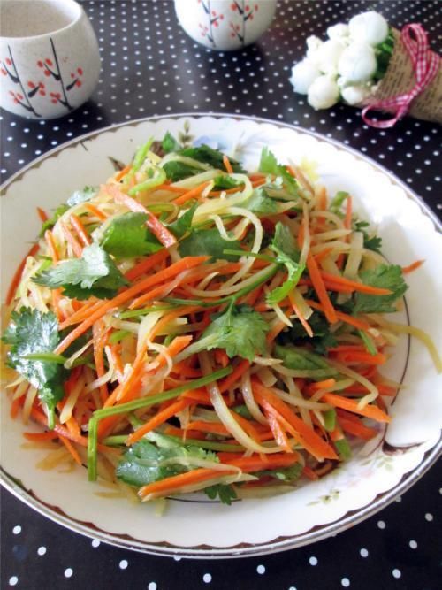  点菜|川菜馆点菜时，点什么才像当地人？记住“3点3不点”就行