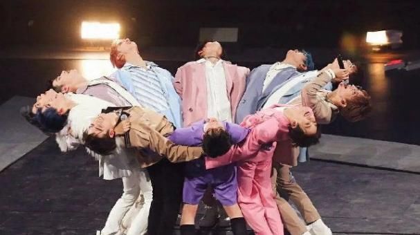  互动|R1SE堪称粉丝快乐源泉！名场面不断，成员互动欢乐多