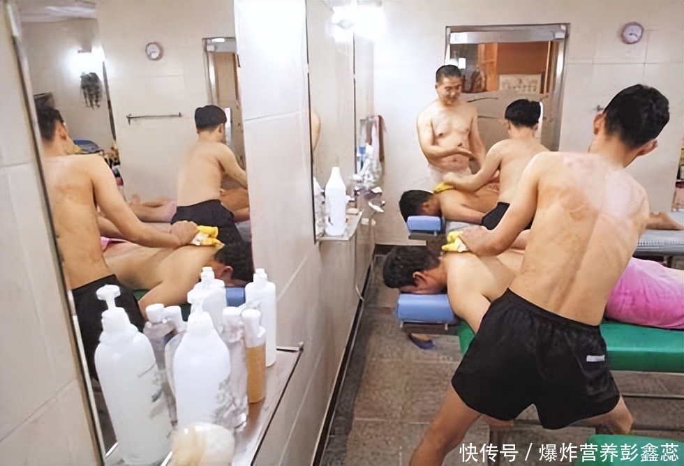 男人湿气重蒸桑拿能祛湿吗(长期蒸桑拿，身体出很多汗就能祛湿吗？怎么做祛湿效果最有效？)