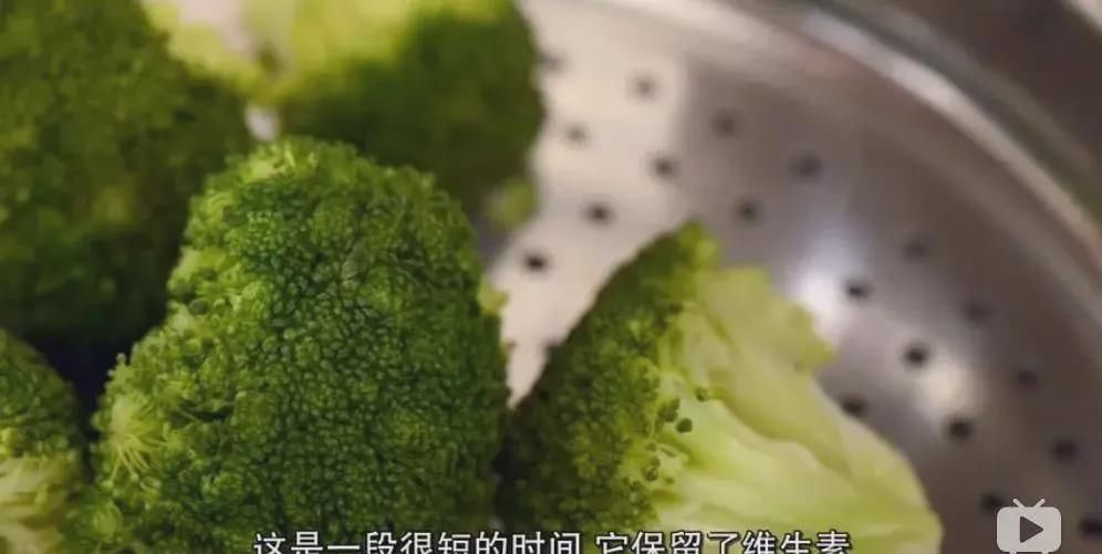  爆出|水煮青菜不如油炸！BBC爆出的这些“伪健康”饮食习惯！