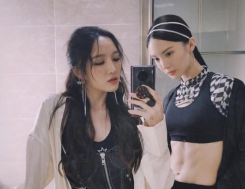  阿朵|《乘风破浪》阿朵主动申请当队长后：成就了孟佳，也成就了自己