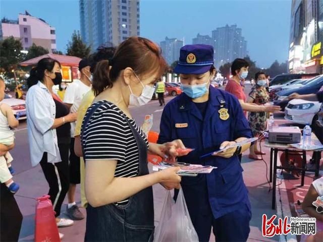 群众|秦皇岛开发区“消防夜校”宣传消防知识