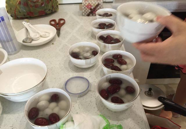 参观|参观爸妈在深圳给弟弟准备的90平婚房,心里感到既高兴又难过!