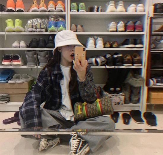  模板|“中国泫雅”火上热搜 宋妍霏才是白富美终极穿搭模板