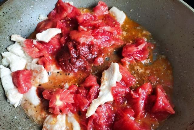  出乎意料|面条用这方法做，出乎意料的好吃，我这不爱吃面条的都吃一大碗