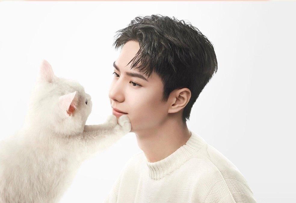  太子|对打王一博？黄明昊加入《快本大本营》，乐华“太子”之争