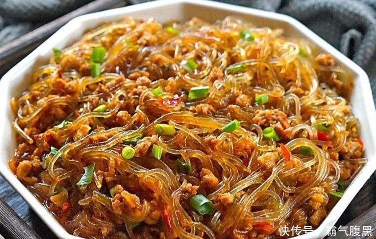 蚂蚁|蚂蚁上树,做法简便,粉丝充分吸收汤汁的味道,美味下饭