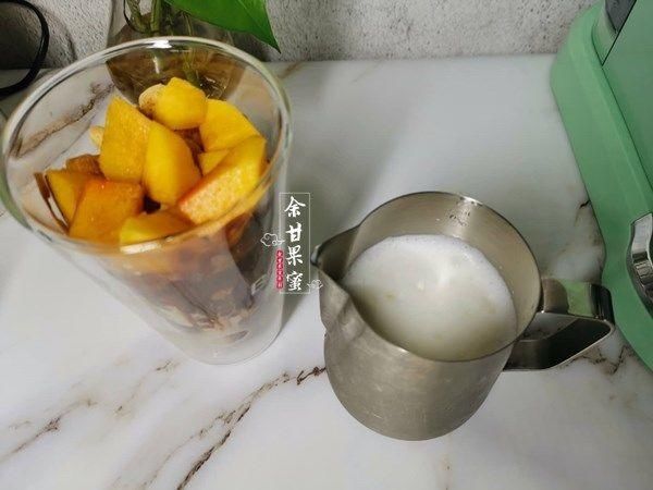  咖啡机|代餐巧搭配，有饼干水果，牛奶和咖啡，味好料多这杯管饱