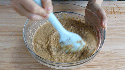  面包|面包吐司又做失败了？别扔！它还能变成蛋糕