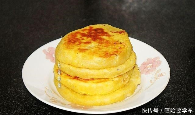 初二|初一饺子初二面,初三宅在家里烙合子,平平安安过大年