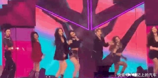 晚会|两场晚会PK,同是王炸李宇春赢了张艺兴东方卫视输得不冤枉