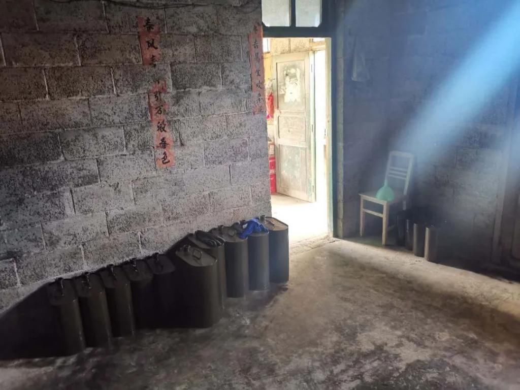 非法|兴仁公安查获非法销售汽油7吨 抓获涉案人员3名