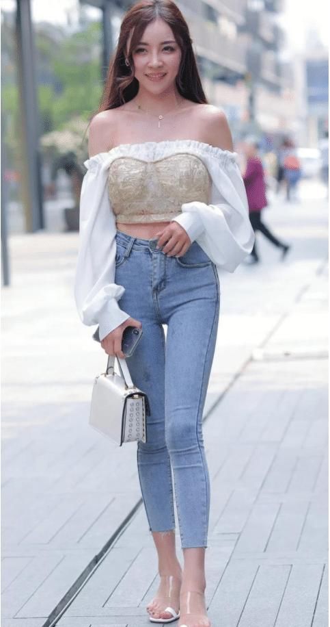 金色|这件金色一字肩衬衫，别有一番风味