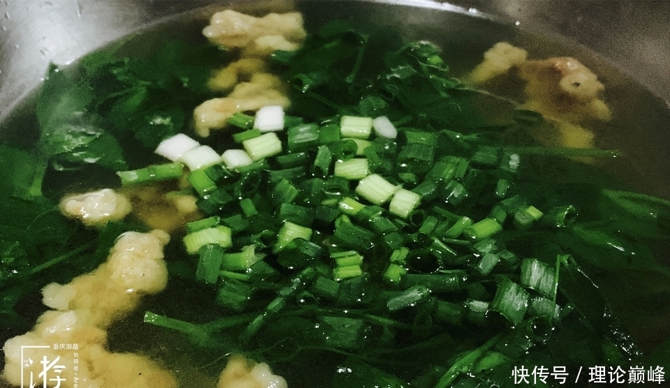 独自|酥肉总是独自登场,作为火锅的陪衬,直到有一天,遇到了豌豆尖