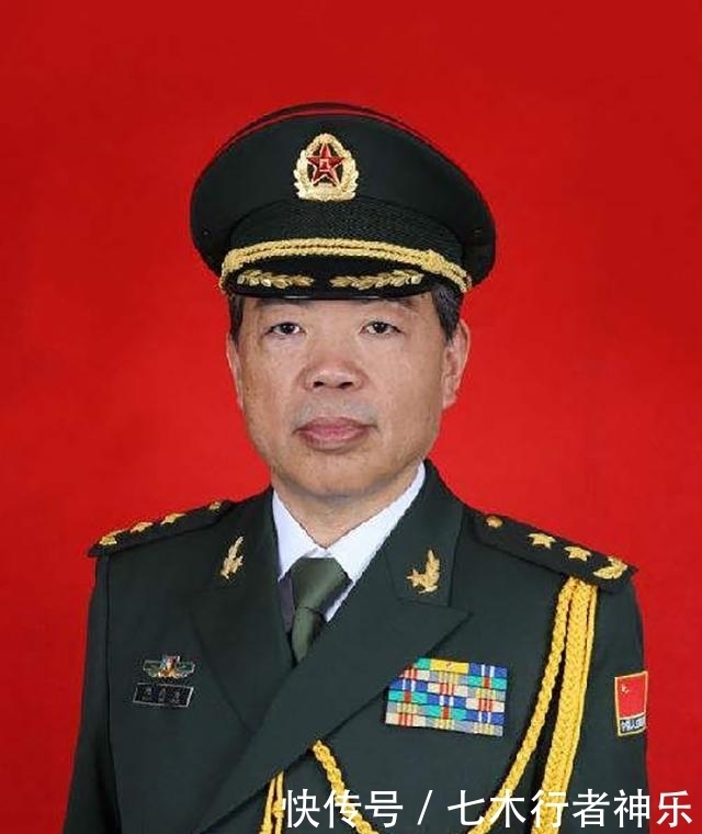 传奇的一|这位女医生很牛,丈夫是副总理,姐夫是大将,儿子是中将