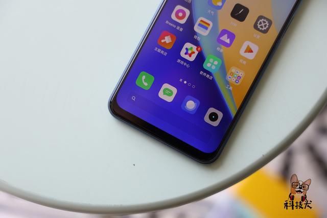  性能|realme 真我V5 手机评测；天玑720性能出色 智慧闪充边玩边充