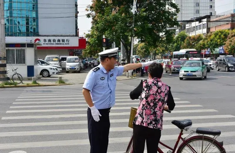 越来越|阜南交警越来越给力了，真好