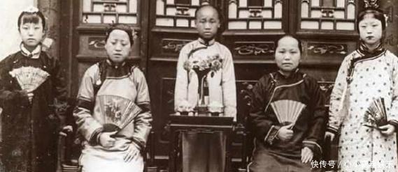 大相径庭|罕见的清朝老照片!很有年代感,和我们在电视中见到的大相径庭!