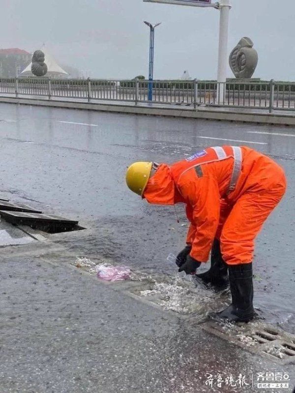 烟台市|打开雨水箅子千余座！烟台市排水服务中心积极应对市区强降雨