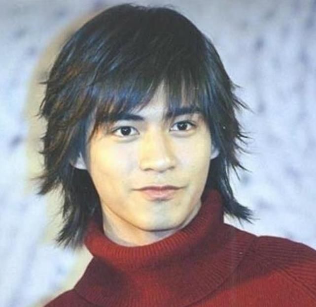 男神|“红着红着就不红了”的四位男星,以前都是男神,最后一位太可惜