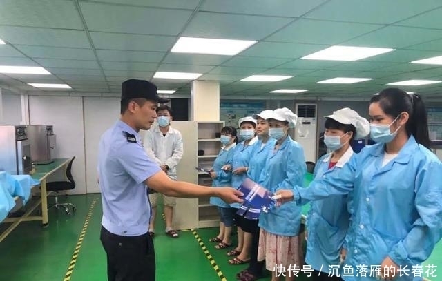 汗水|汗水浸透了警服,只是为你