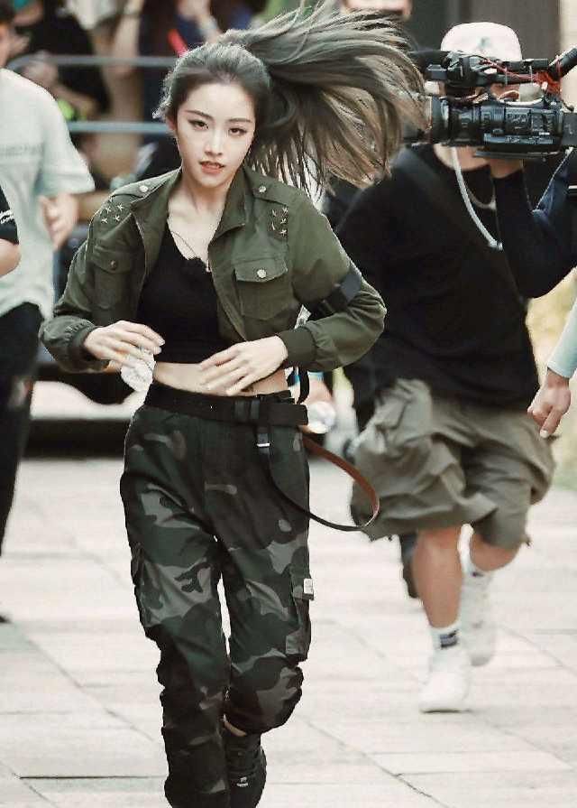  THE9|THE9霸占明星势力新星榜，创造营排名最高的是没有出道的她