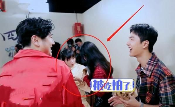  天天向上|赵丽颖与王一博共喝一碗汤引热议，网友调侃：冯绍峰不会吃醋吗？