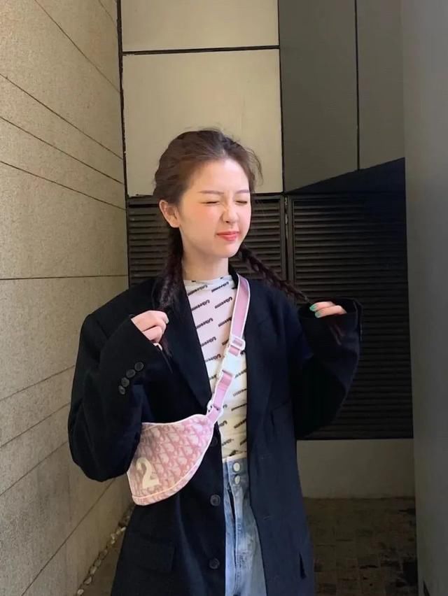 vintage|在哪儿最容易偶遇虞书欣？