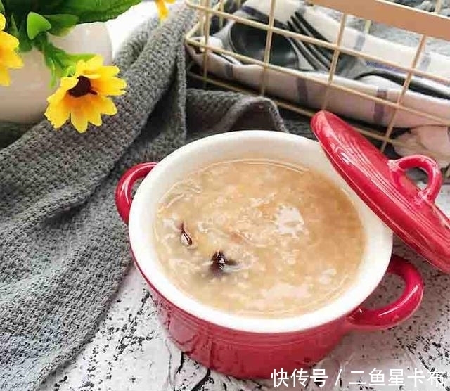 操作|红枣栗子粥,栗子含有丰富的不饱和脂肪酸,操作简单,味道香甜