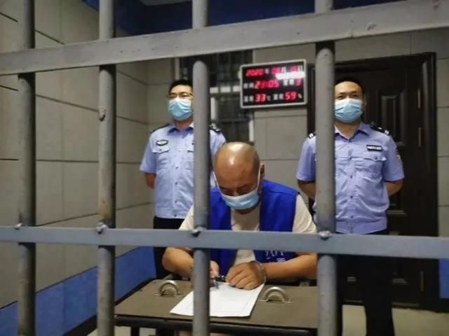 环境|曾春亮为何又走了老路?