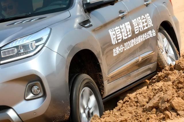 霸道|最舒适的硬派越野车，开着它越野，比丰田霸道强数倍