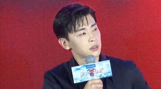  青春有你|《极限挑战》：难忘的毕业典礼惹邓伦哭泣，我却只羡慕谢可寅！