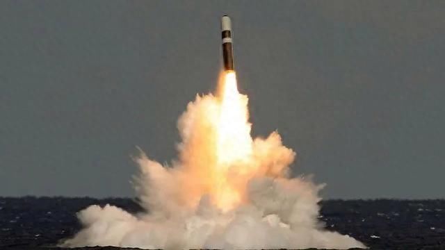 时隔8年，英国核潜艇试射“三叉戟”导弹又失败了