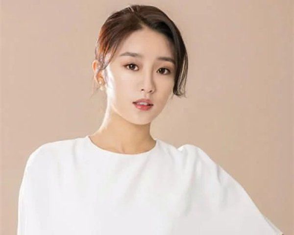  居然|《三十而已》中的林有有，居然是女团成员，可惜错过了“青2”