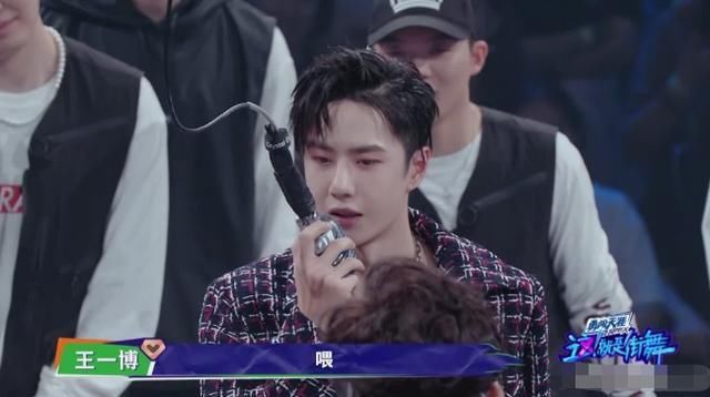 节目组|最新一期《这就是街舞3》,节目组的剧本从两个细节可以看出!