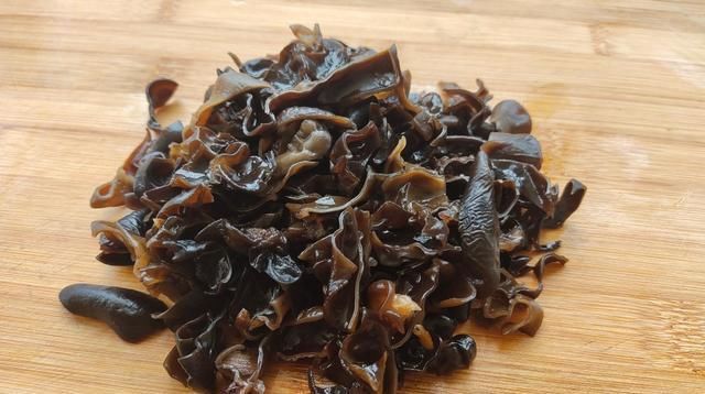 大人|夏天吃肉就吃它,蒸一蒸10分钟出锅,又鲜又营养,大人孩子都爱吃