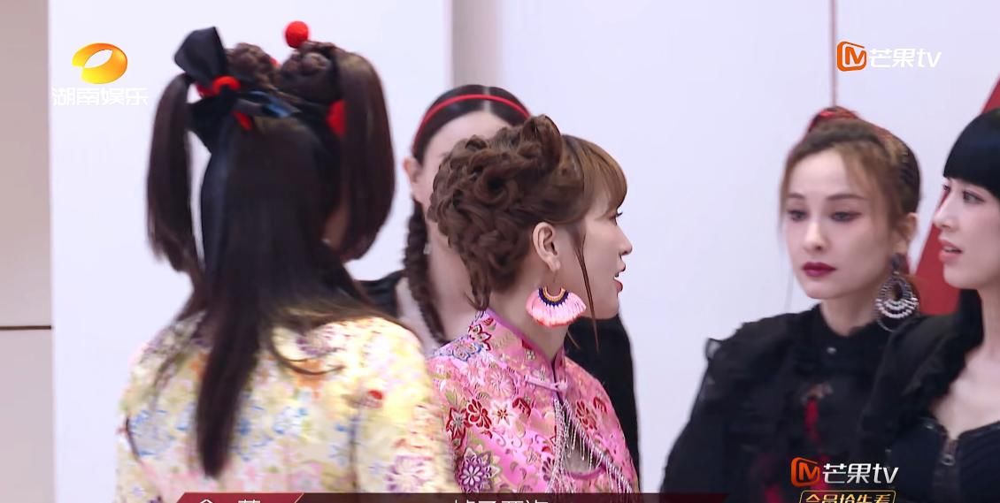  站队|《浪姐》赛程过半，宁静碾压伊能静成大姐大，蓝盈莹首个公开站队