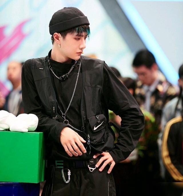  王一博|街舞回应视频版权被怼，王一博视频被删，钟汉良被恶意剪辑