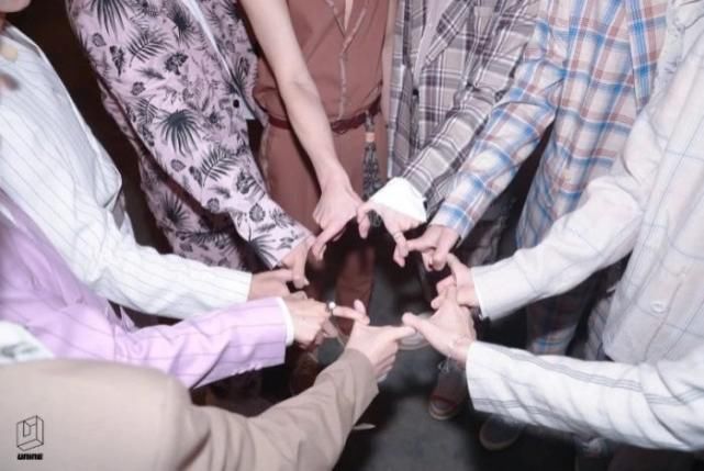  UNINE|UNINE续约吗？公司失职运营抠脚，十家粉丝联合维权散伙已成定局