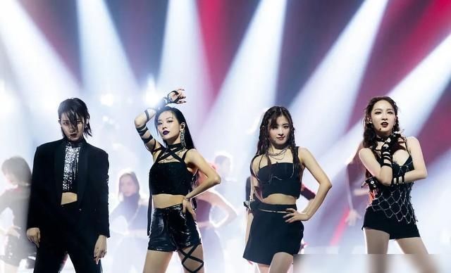  金晨王|《乘风破浪的姐姐》收官，金晨王霏霏不成团，是节目最后的体面