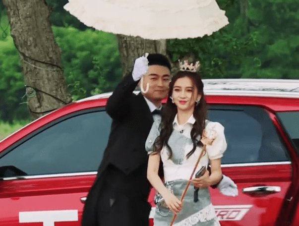  最有魅力男|《奔跑吧》下期预告精彩了，跑男团八位男生竞选，baby成唯一裁判