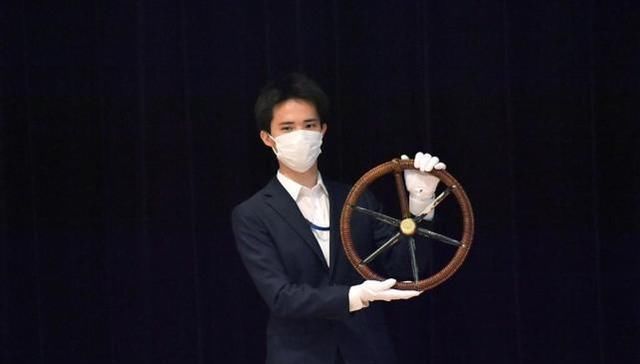  防卫|日本首次拍卖自卫队废弃装备得钱五百万，防卫大臣：满意