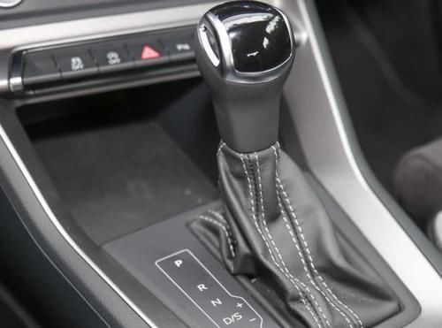 奥迪|奥迪“想开”了，跌至成本价，国6标准，车友：后悔买了荣放